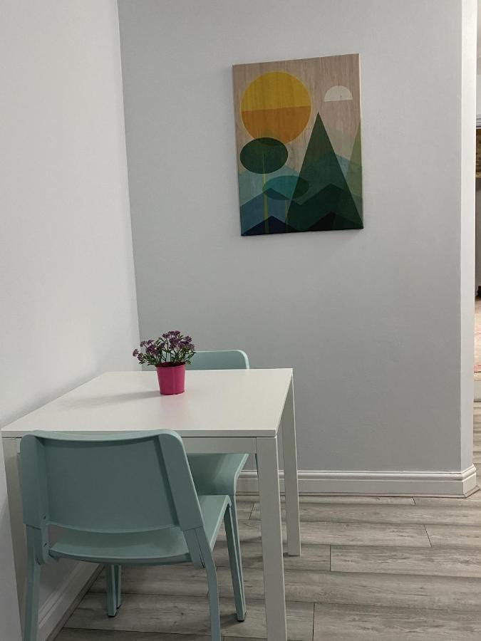 Comfortable - Cosy - Budget Studios In City Center Londres Exterior foto
