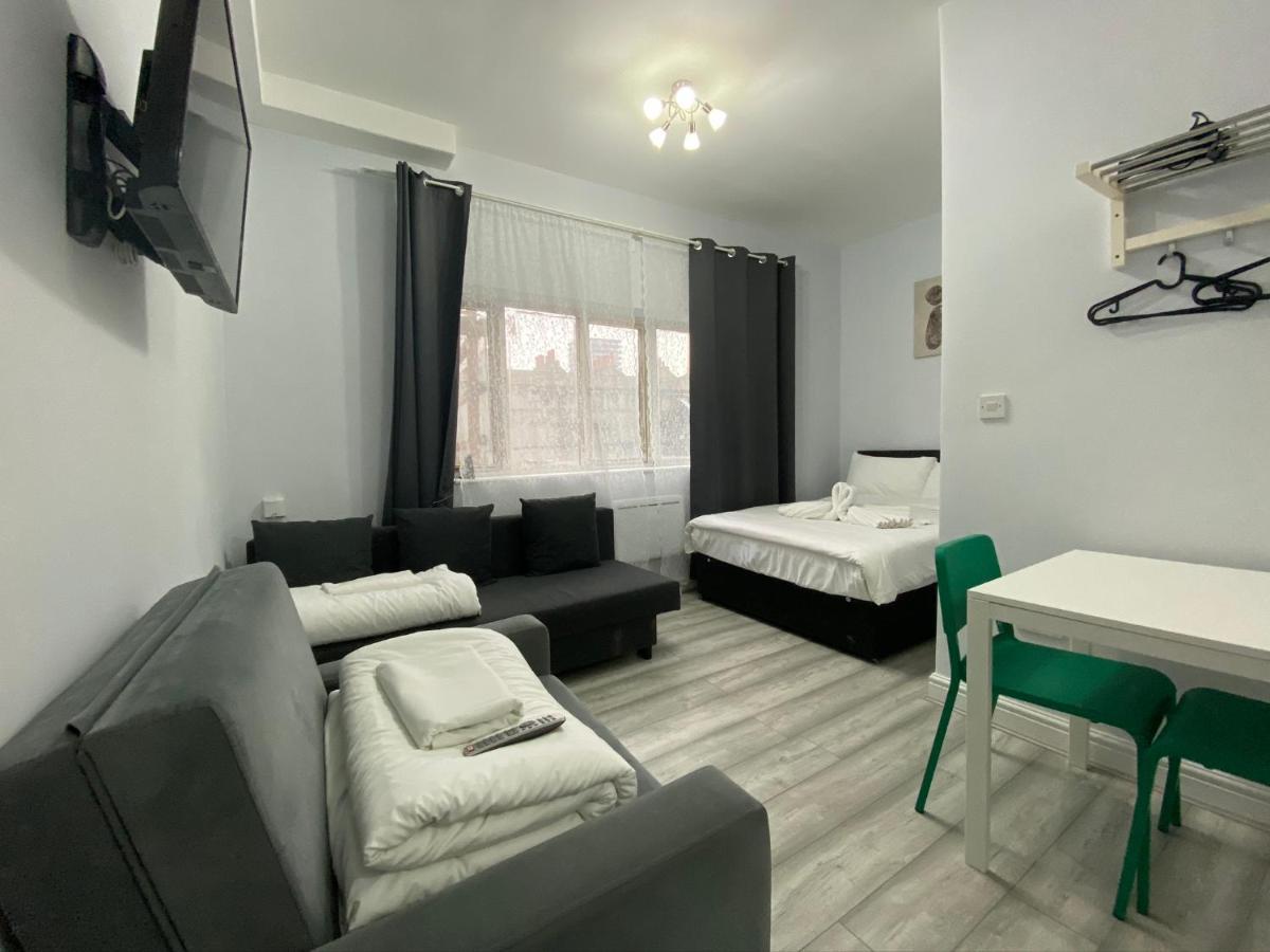 Comfortable - Cosy - Budget Studios In City Center Londres Exterior foto