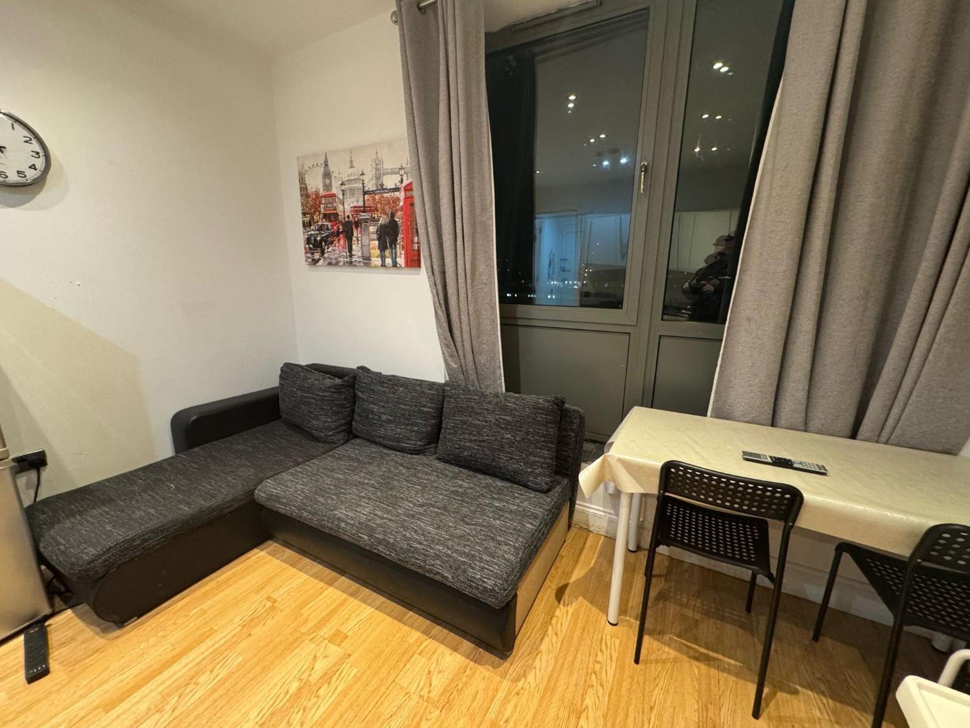 Comfortable - Cosy - Budget Studios In City Center Londres Exterior foto