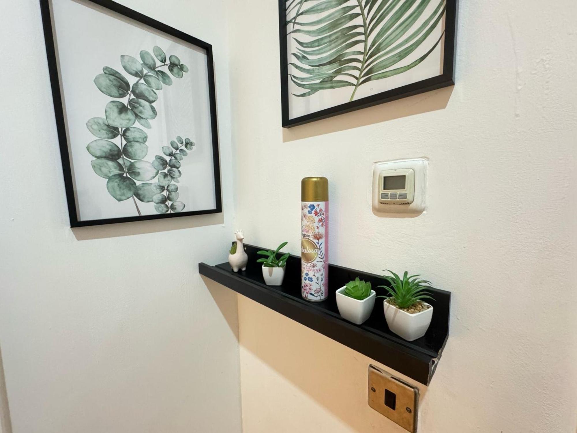 Comfortable - Cosy - Budget Studios In City Center Londres Exterior foto
